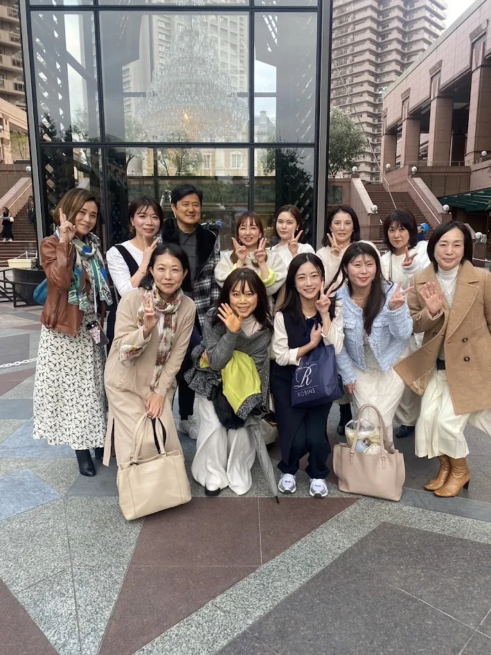 イベントを楽しむサロンメンバー